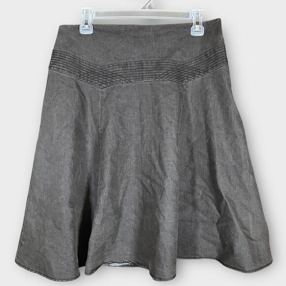 Larry Levine Light Denim Skirt Women’s Size 10 Flare Side Zip Knee Length Brown - Picture 1 of 7